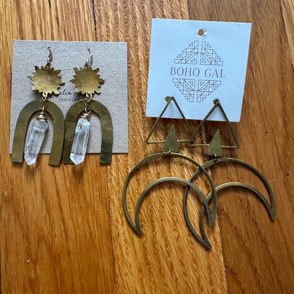 Set of two brass earrings NWT